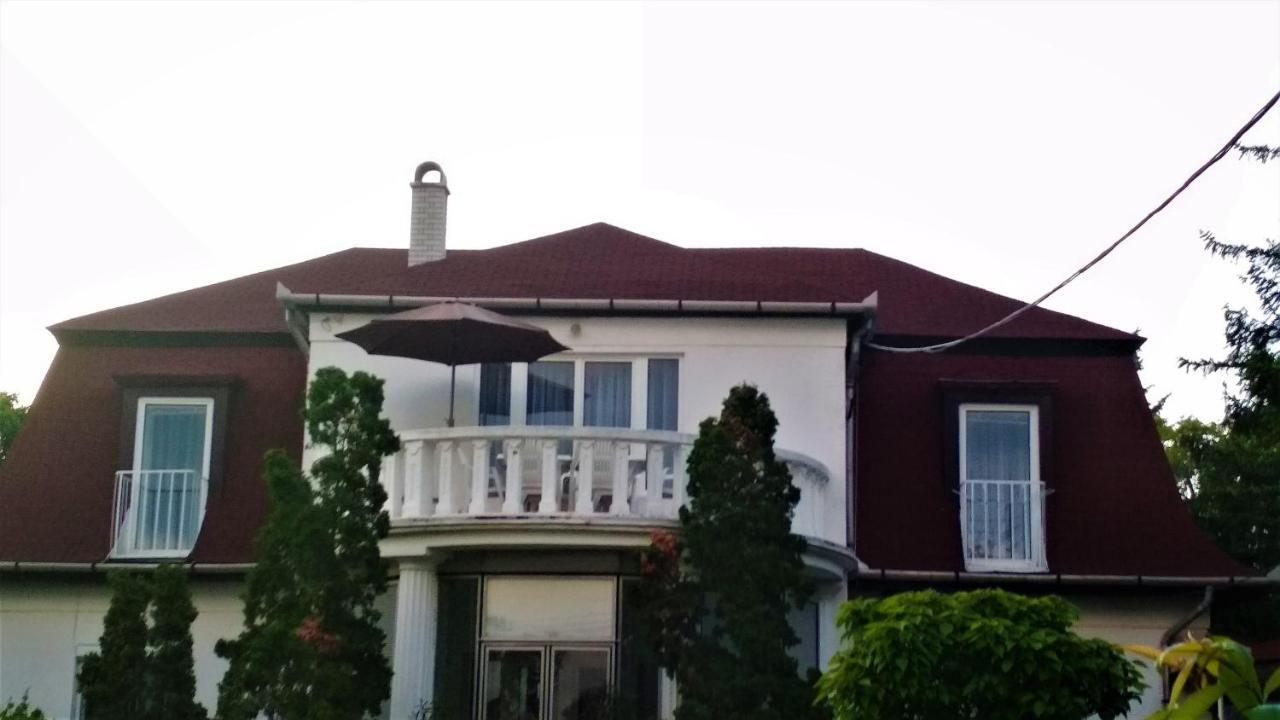 Сasa de vacaciones Anitapartman Balatonfüred